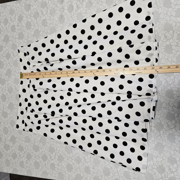 Amanda + Chelsea Skirt Size 10 White with Black Polka Dots Zip Up Back - Picture 6 of 10